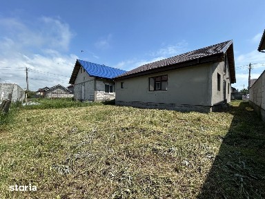Casă individuală P+M Lumina | 90mp utili | Pod mansardabil | Curte