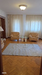 Inchiriez ap 3 camere, in cartierul Primaverii, loc de parcare inclus