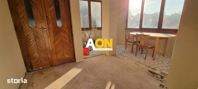 Spatiu Comercial Renovat cu Curte Interioara 7 Euro/mp