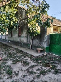 Teren 1000 mp + Casă batraneasca in Pădureni, 15 min Timișoara