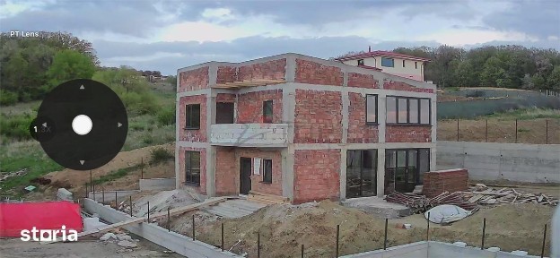 Casa 4 Camere - Bucium
