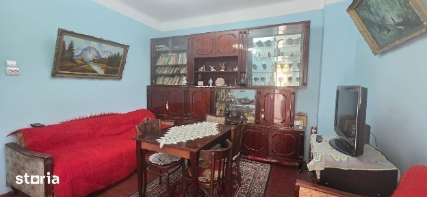 OCAZIE ! CENTRU PIATA UNIRII 2 CAMERE 2 BALCOANE ETAJ 1 BOXA 76.000 E