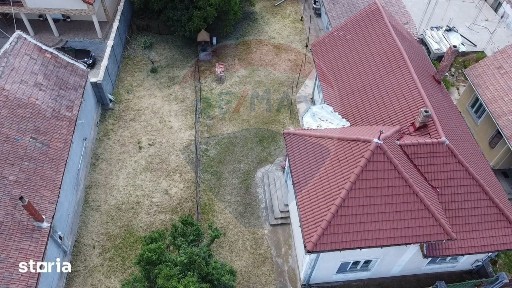 Casă cu teren generos în Ciugud cu 5 camere de vânzare