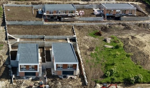 Vand casa nZEB Dezmir - zona Planoarelor