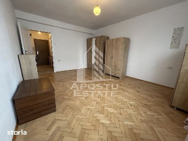 Piata Balcescu Timisoara, apartament cu o camera