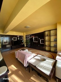 Apartament 3 camere, decomandat, 78 mp, zona Centru