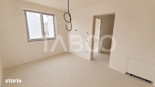 Casa de vanzare 3 camere 170mp curte libera in zona Lidl Arhitectilor