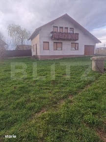 Oportunitate! 2 case individuale, 100 mp + 110mp, 1000 mp teren, zona