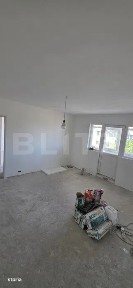Apartament cu 3 camere, 61 mp utili, zona Micro 11