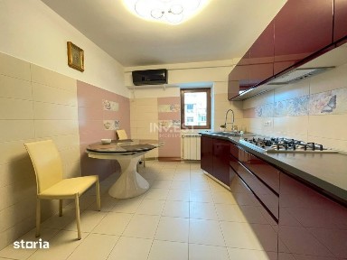 Apartament 3 camere decomandat-80 mp-Podu Ros-bloc 1994