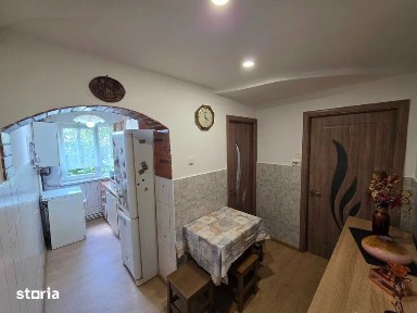 Dambu Pietros - Vanzare apartament 2 camere - Str. Surianu