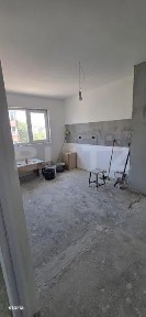 Apartament cu 3 camere, 61 mp utili, zona Micro 11
