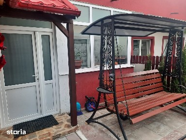 Casa cu etaj in Catamarasti Deal