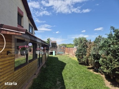 Casa de vanzare, 240 mp, zona Vanatori