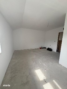 Garsoniera, 22 mp, etaj 2, orientare sud-vestica, zona Tautii de Sus