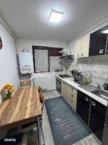 Proprietar - Vand apartament cu 2 camere, zona linistita