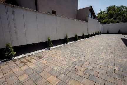 Casă nouă 5 camere zona centrală Alba Iulia