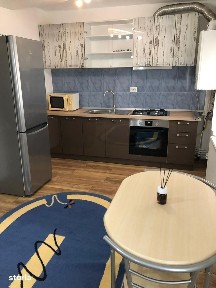 CHIRIE, Apartament 2 camere, balcon, etaj intermediar