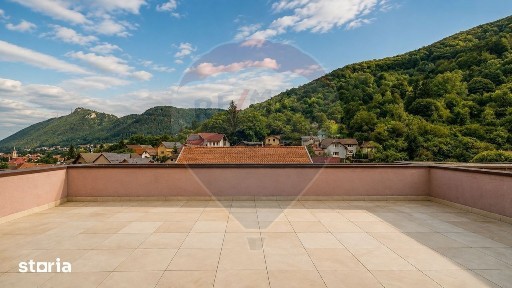 PENTHOUSE IN SCHEI | BRASOVUL LA PICIOARE | 189 MP DE TERASE