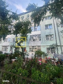 Apartament cu 3 camere, etajul 1, str. Milcov, Bacau