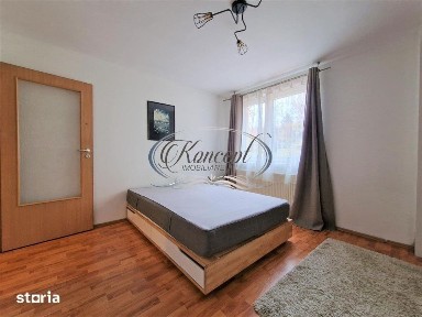 Apartament decomandat, zona Fsega
