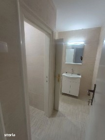 Universitate Cladire de Birouri 10 Euro/mp