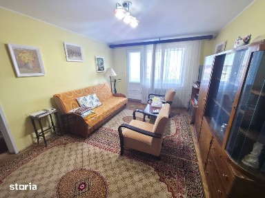 Apartament 3 camere semidecomandat - Piața Mărăști