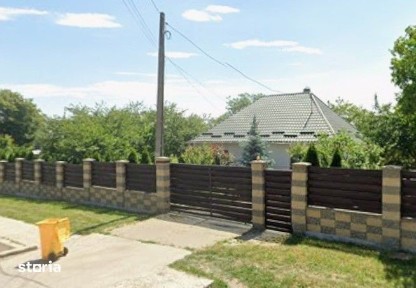 Teren intravilan si constructii, Salcea, Jud. Suceava - 3074866