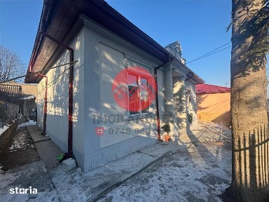 Casa de vânzare 3 camere zona ultracentrala, renovata, mobilata