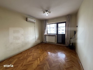 Apartament cu 3 camere decomandate, 62 mp - Central