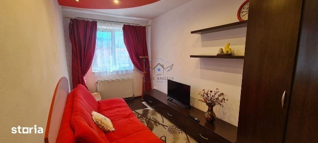 Apartament 3 camere decomandat de închiriat - Astra, zona Someș
