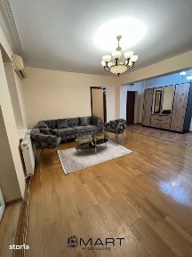 Apartament 3 camere decomandat Strand