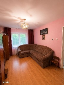 Ap. 3 camere Manastur, lângă Baza Sportivă, etaj intermediar