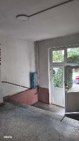 Apartament 3 camere de vânzare, str. M. Sadoveanu