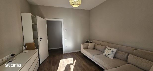 Vand apartament 3camere+2 locuri de parcare,Turnisor, str.Bieltz,et.2