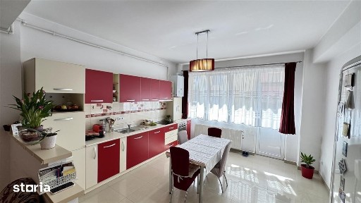 Apartament 3 camere, 71 mp utili, loc de parcare inclus - Turnisor