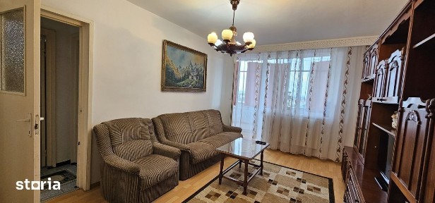 Vand apartament de 2 camere, decomandat situat pe str.Rahovei