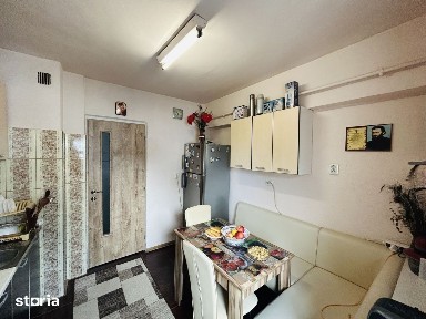 Apartament 2 camere decomandat - etaj 4 cu lift - Mihai Viteazu, Sibiu