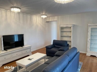 4 camere cu doua parcari subterane - vedere catre parc Herastrau
