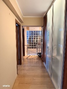 Apartament 4 camere, Strada Domnească