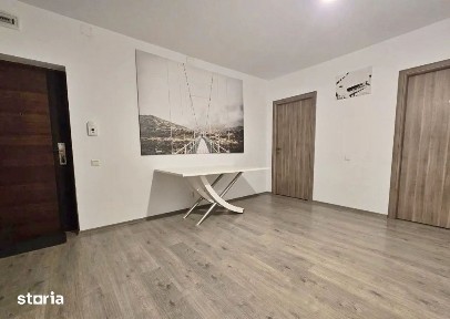 Spatiu birouri, 4 camere, parter, curte proprie, parcare, zona BMW