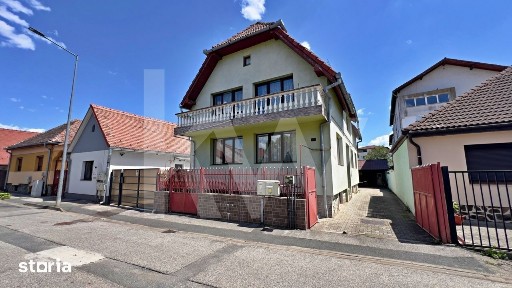 Casa 6 camere D+P+M-217 mp utili, 515 mp curte, Zona Cartier Kogalnic