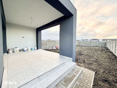 Duplex spatios - 3 camere - 2 bai - zona noul Lidl - Mosnita