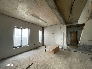 Duplex 5 camere despartit prin garaj - Mosnita Noua