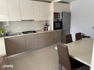 Duplex superb - mobilat - utilat - toate utilitatile - carport.