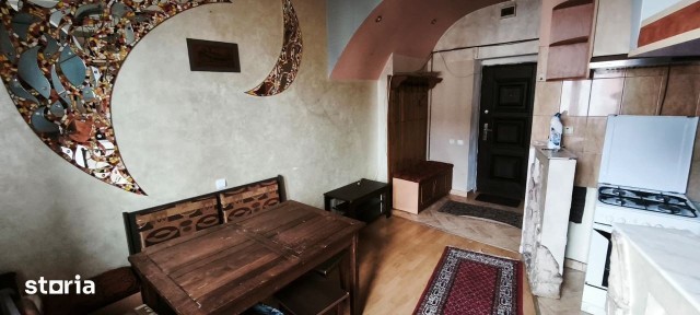 De inchiriat apartament 2 camere - 7 Noiembrie - Zona TCM