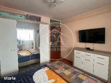 Apartament de vânzare cu 3 camere în Dragos Voda, Oradea