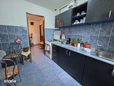 Apartament 3 camere decomandate, zona Manastur-Piata Flora