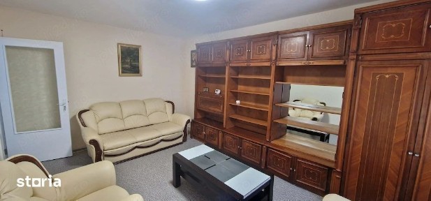 Apartament cu doua camere decomandate de vanzare zona Anda