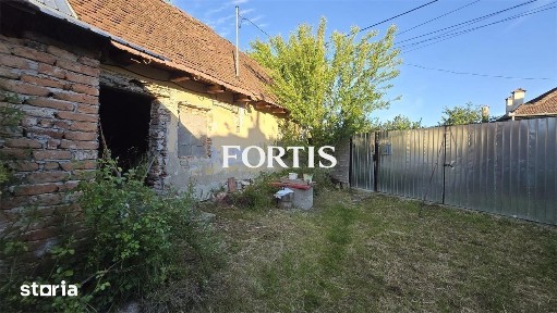 Casa si anexe teren 1277mp in Venetia de Sus jud.Brasov